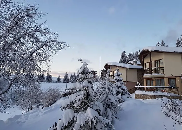 Вилла Amampuri Village