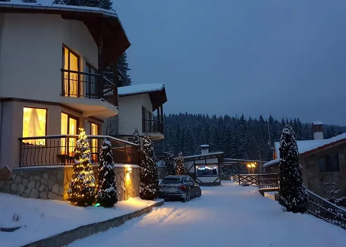 Вилла Amampuri Village *